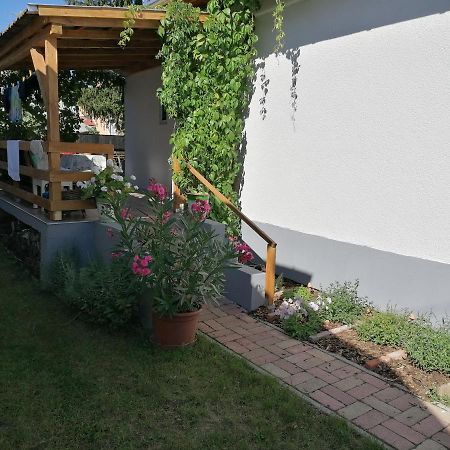 Menta Apartman Mezőkövesd Exteriör bild