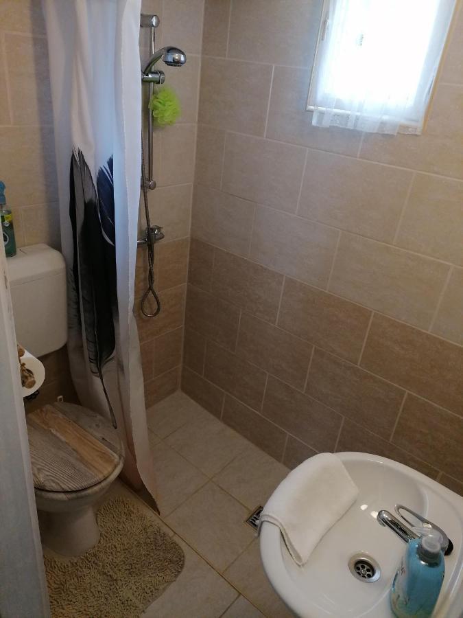 Menta Apartman Mezőkövesd Exteriör bild